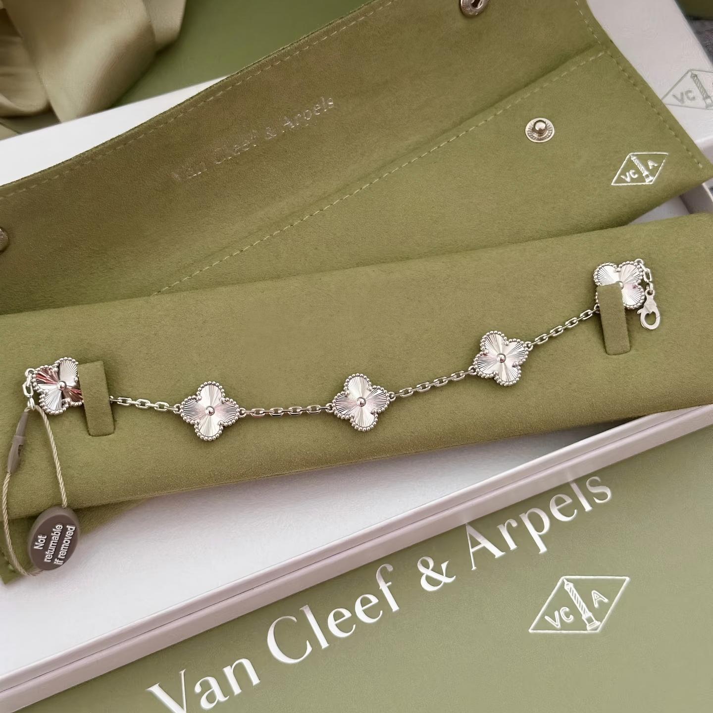 VCA 5 Motifs Bracelet Necklace Earrings Guilloche Silver Laser