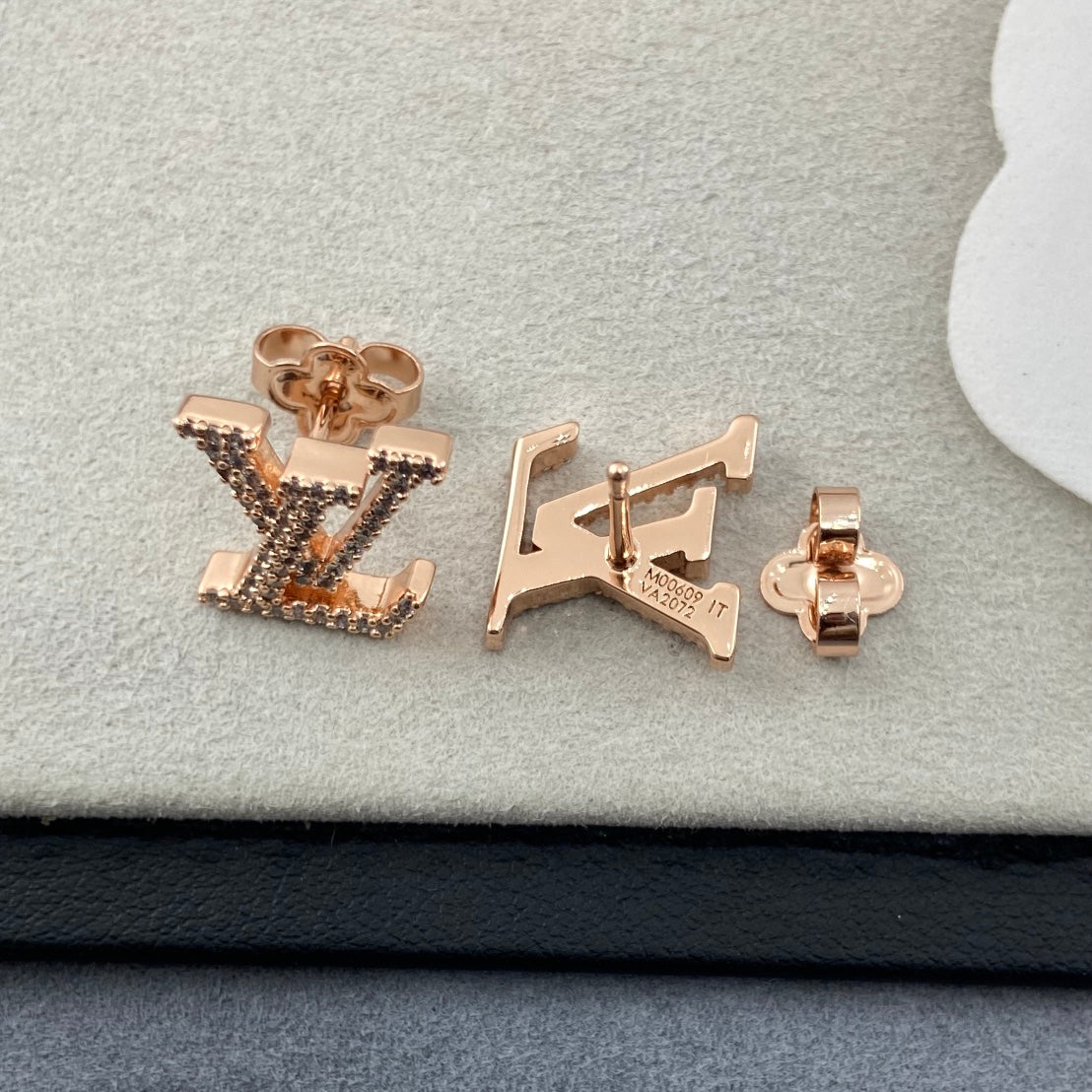 LV Full Diamond Earrings