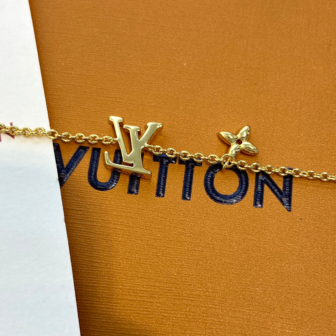 LV Diamond Logo Necklace Bracelet