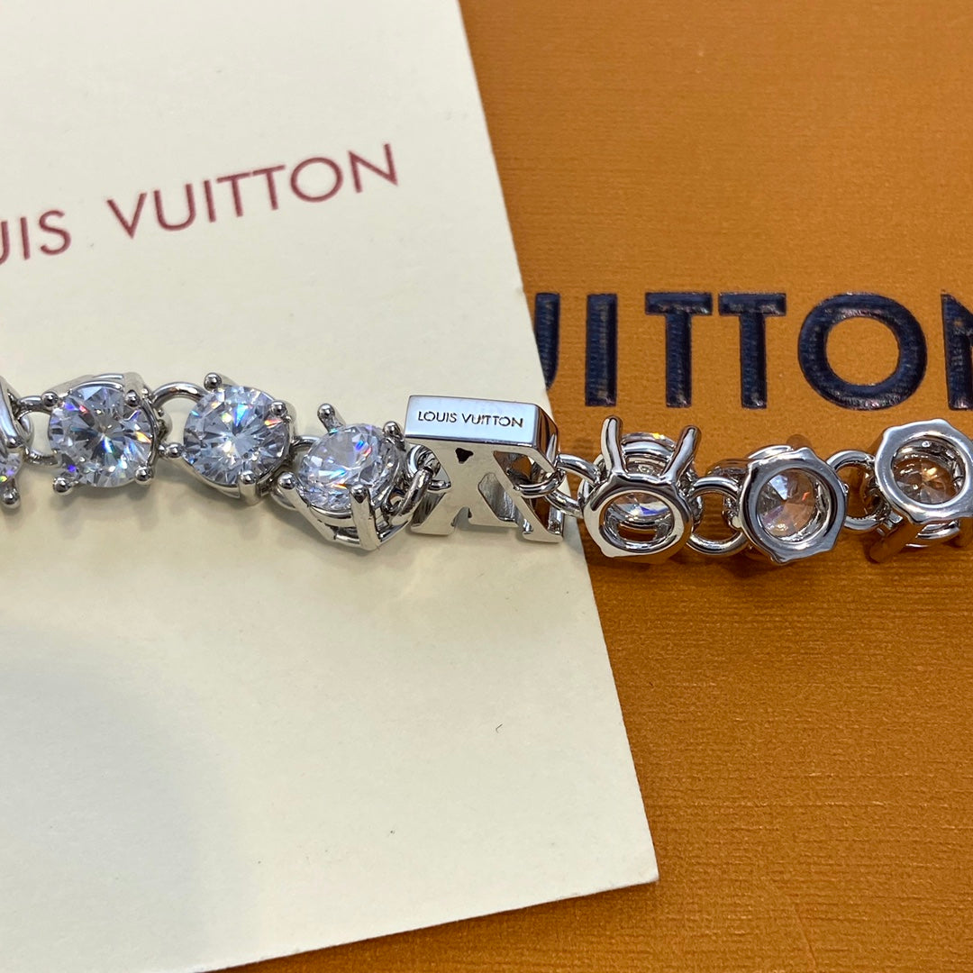 LV Diamond Cuban Chain Bracelet