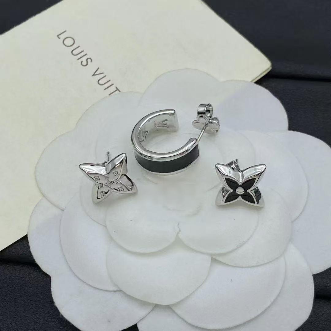 LV Black Star Earrings Set