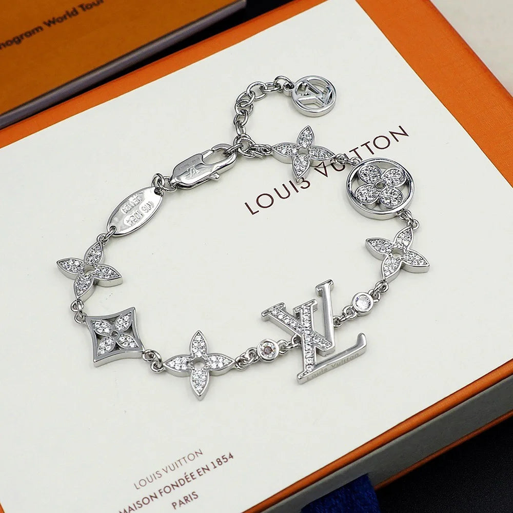 LV Idylle Blossom Necklace Bracelet