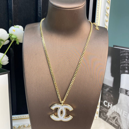 Chanel Diamond Gold Necklace