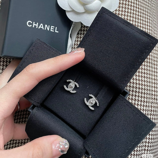 Chanel 25B Earrings