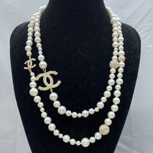 Chanel Pearl Sweater Chain