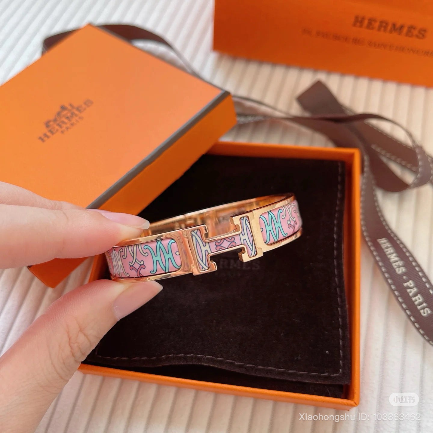 HERMES Enamel Bangle