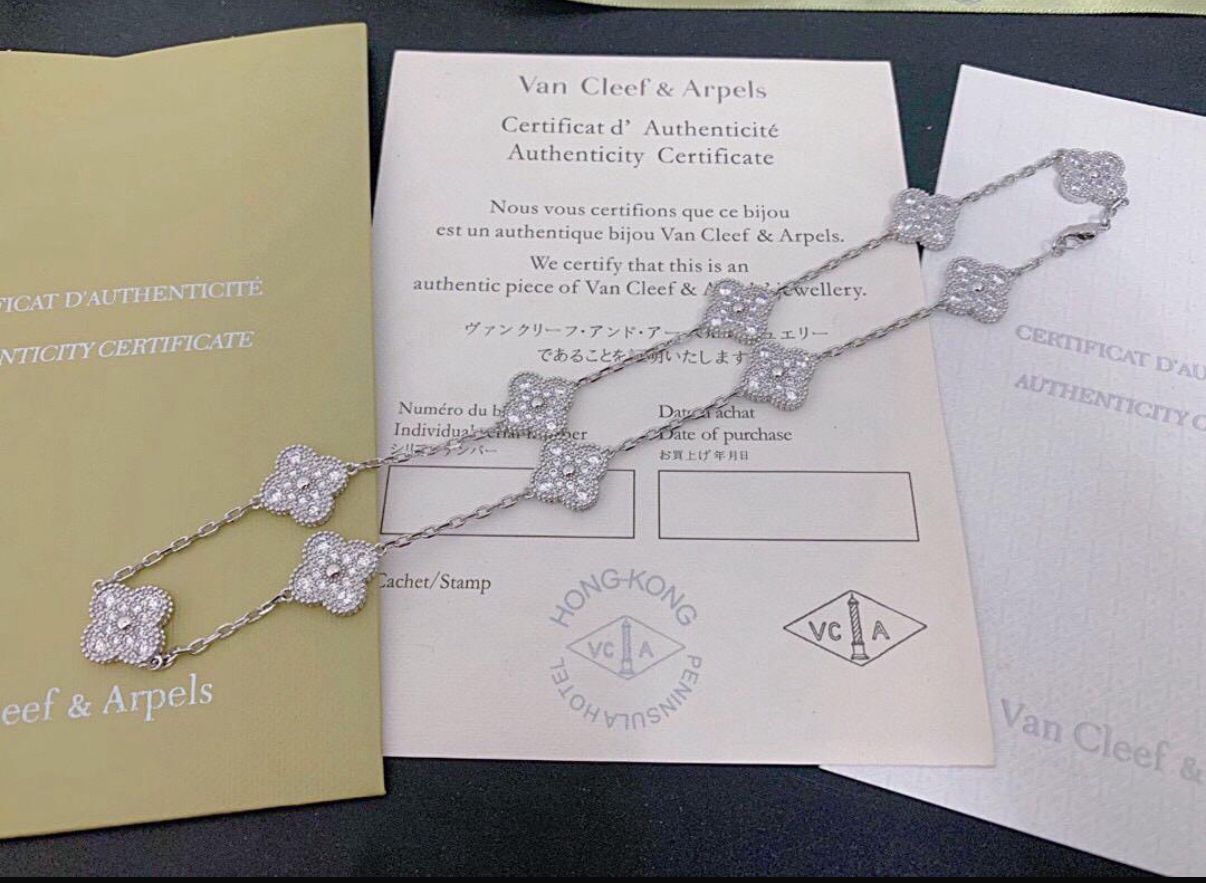 VCA Vintage Alhambra necklace, 10 motifs