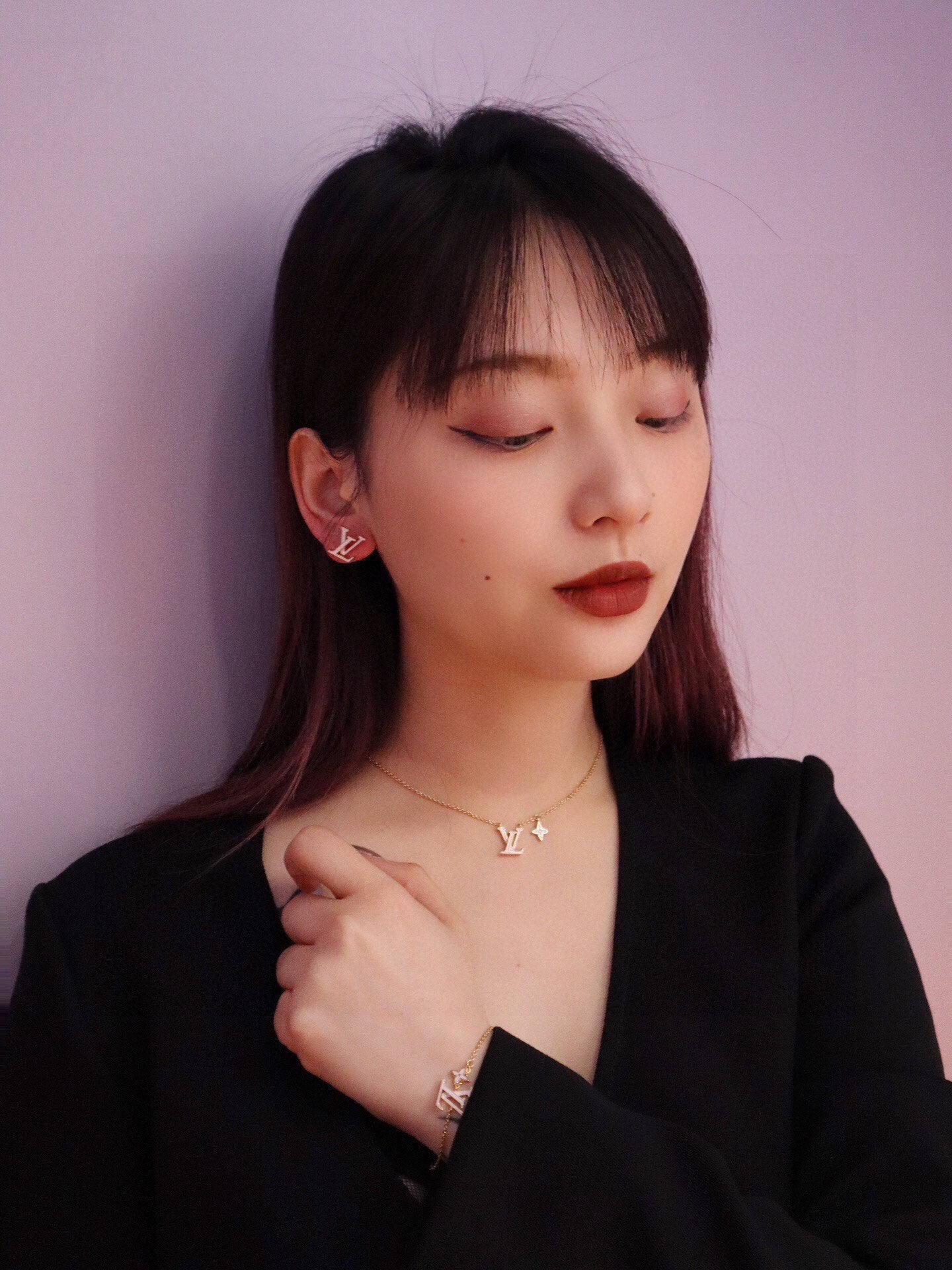 LV Pink Letter Necklace Bracelet Earrings