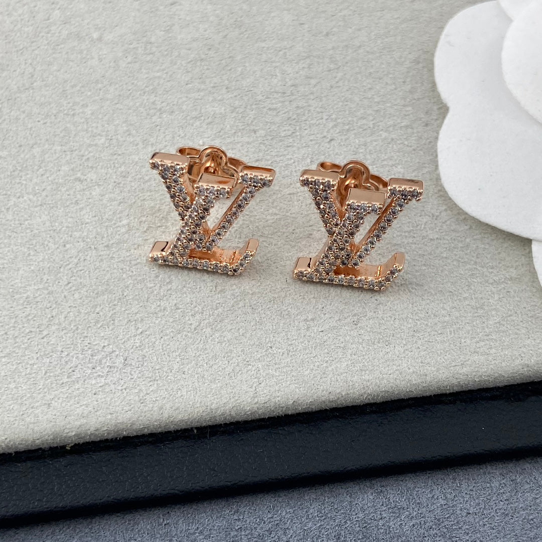 LV Full Diamond Earrings