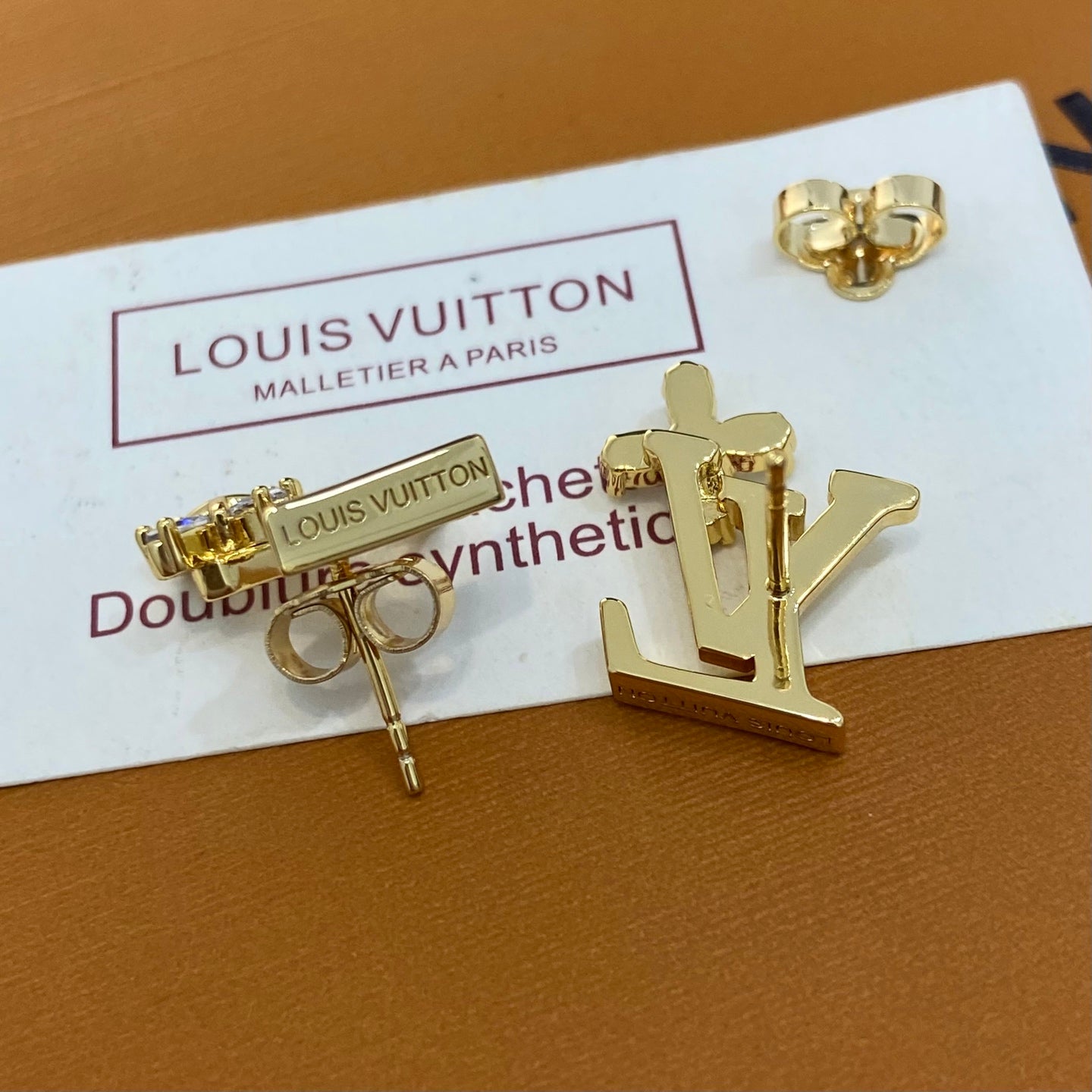 LV Diamond Flower Earrings